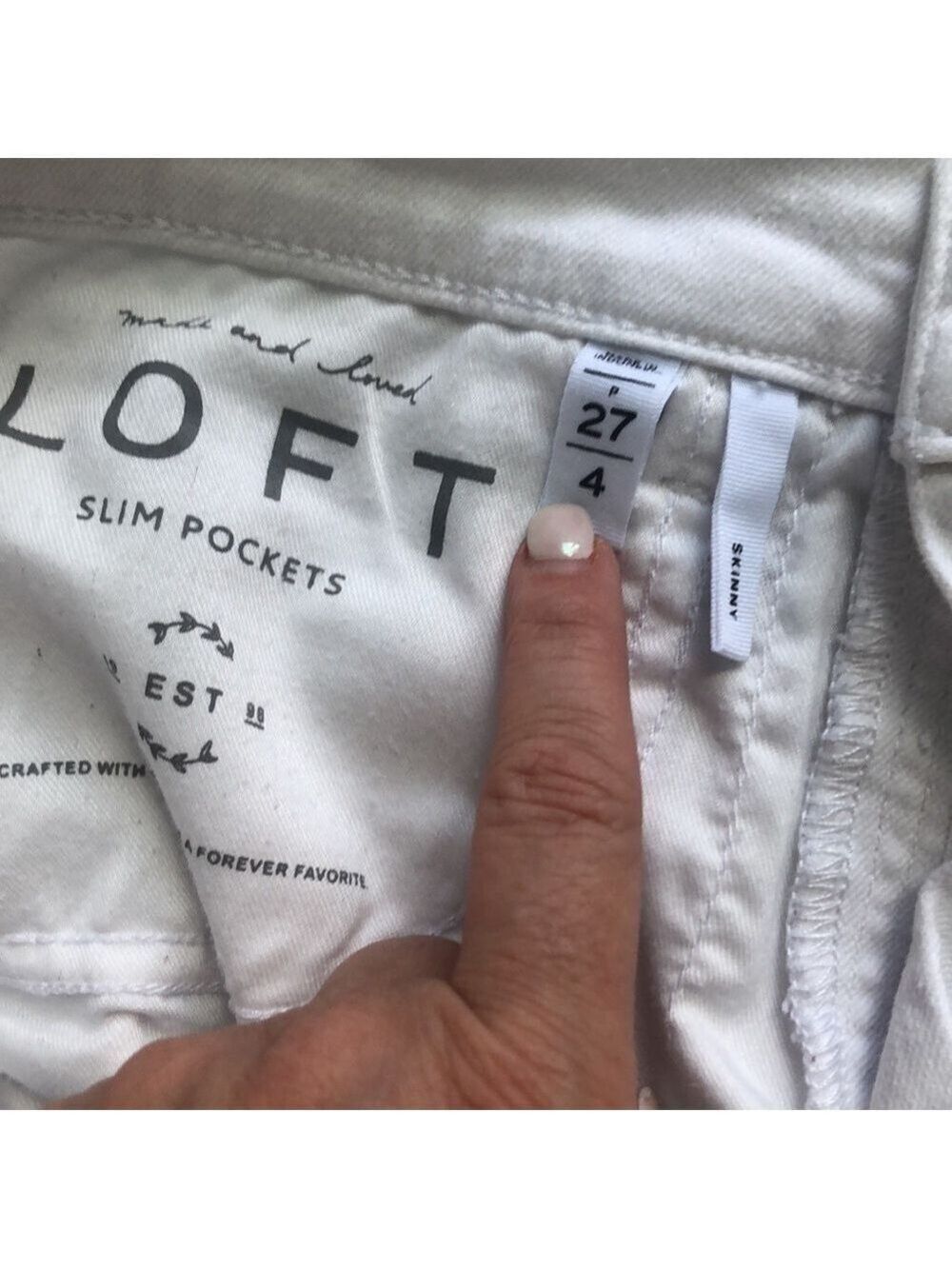 Loft Mid Rise Skinny Jeans in White Size 27 - Picture 4 of 10